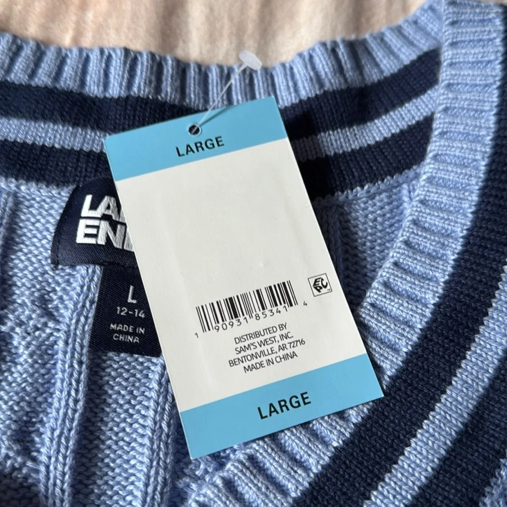 Lands' End Ladies brand new size large V-Neck Sweater in Light Blue. - Picture 3 of 5